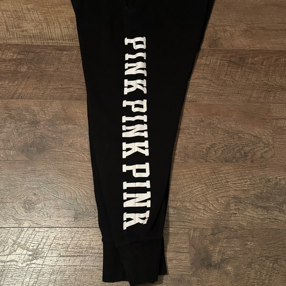 PINK Victoria's Secret Joggers - Picture 5 of 5